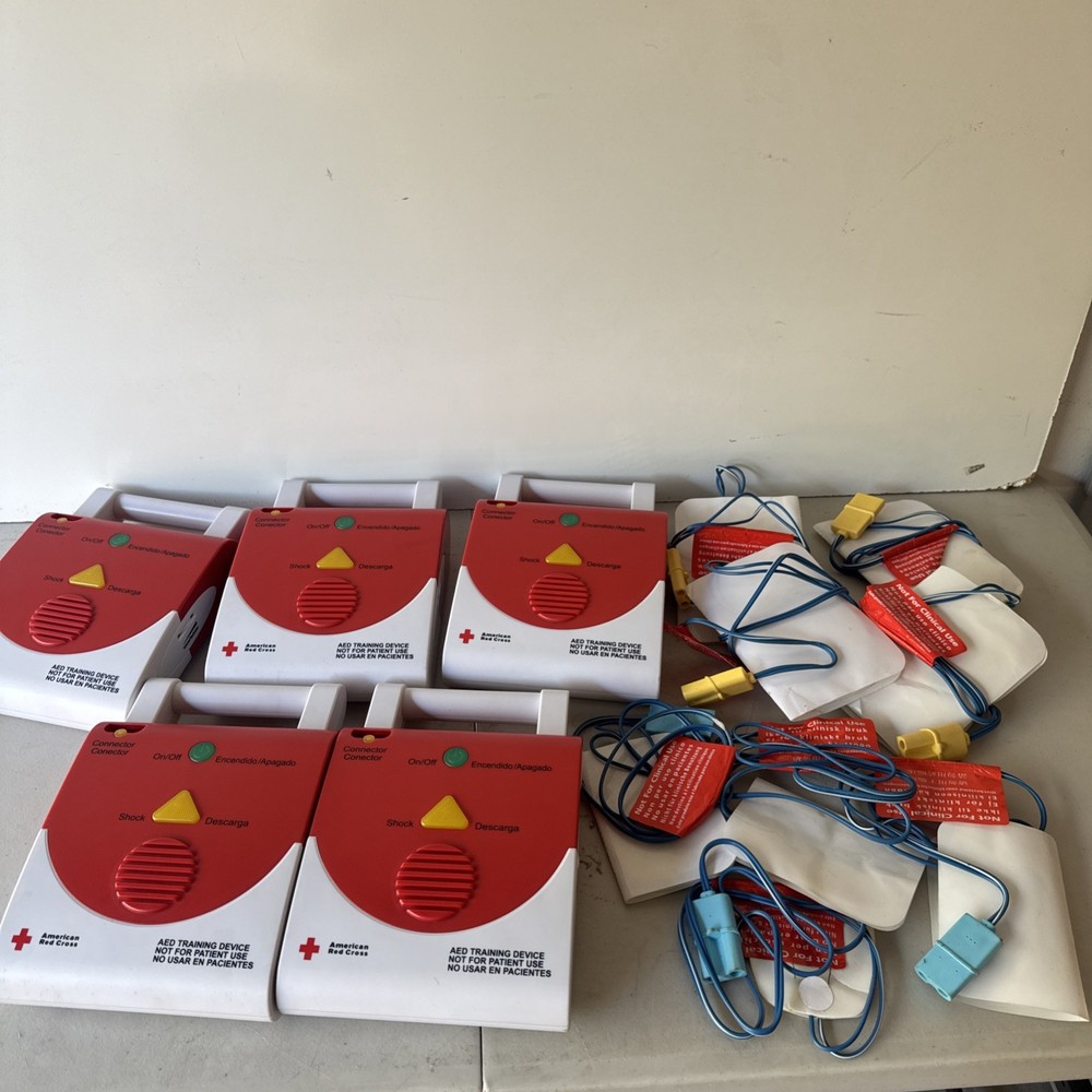 5 American Red Cross AED Training Device In English/Spanish With Carrier Bag.