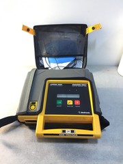 Medtronic Physio-Control Lifepak 500T AED Trainer w/ Case *No Electrodes*