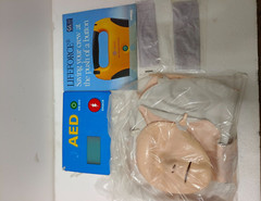 Laerdal MiniAnne CPR & AED Trainer – PN: 103-09003 New