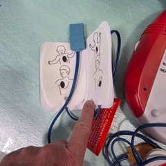 American Red Cross AED Trainer CPR Training Defibrillator w Pads & Case SET OF 2