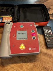 Laerdal AED Trainer 2