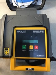 Medtronic Physio-Control Lifepak 500T AED Trainer w/ Case *No Electrodes*